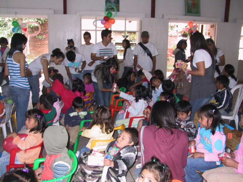 Eventos visita a orfanatos gente buena